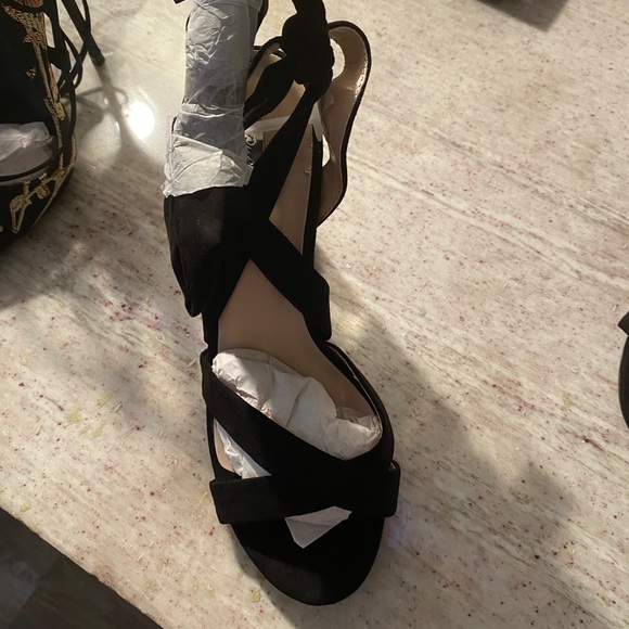 Women heels size 8 8 1/2 - Picture 7 of 8